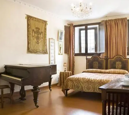 Lungarno Ponte Vecchio Apartment *